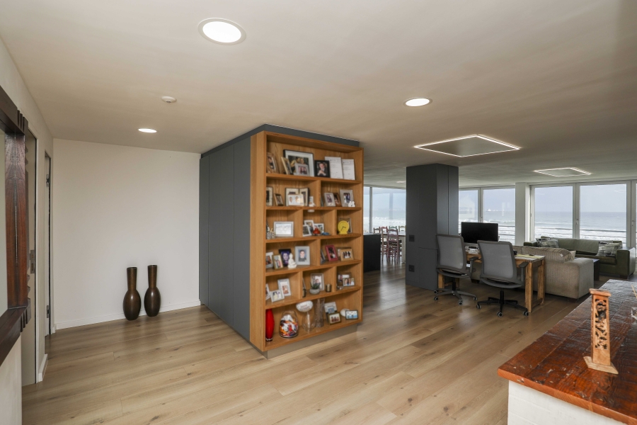 3 Bedroom Property for Sale in Beachfront Western Cape